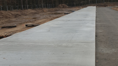 Zdjęcie 8. do artykułu „Produkcja betonu nawierzchniowego (beton drogowy) na 33 Bazę Lotnictwa Transportowego w Powidzu” - Xbeton